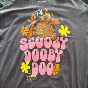 Gray Scooby Doo Graphic T-Shirt